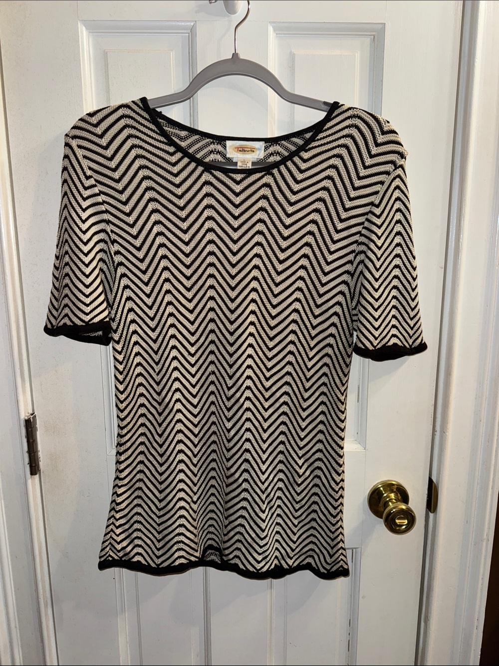 Talbots Black & White Zigzag Short Sleeve Top